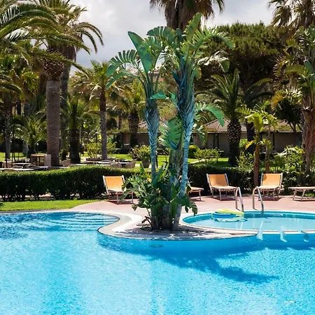 אתר נופש Baia Del Sole 4*
